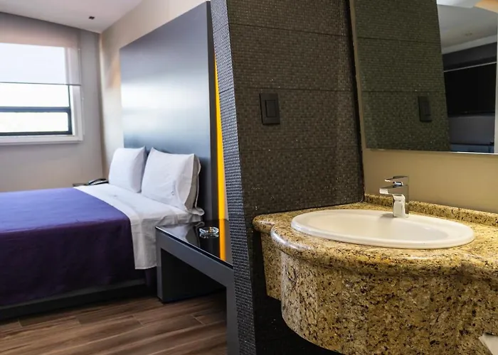Aranjuez Hotel 3*